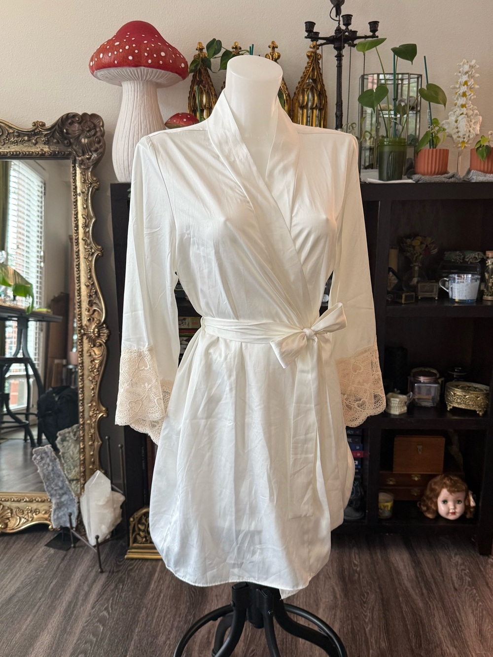 Flora Nikrooz Ivory Satin Robe with Lace Cuff and Tie
